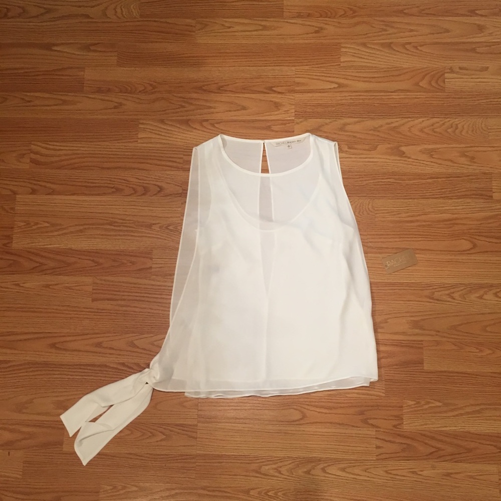 🌷pretty thin white blouse